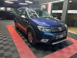 Azul Usado 2018 Dacia Logan Stepway Sedan | € 10.950 (Preço justo)
