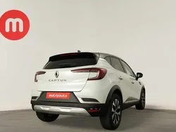 Branco Usado 2022 Renault Captur Techno SUV | € 19.499 (Bom preço)