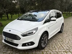 Usado 2017 Ford S-MAX S Monovolume | € 17.500 (Preço justo)
