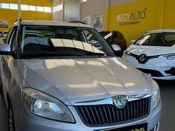 Cinza Usado 2011 Skoda Fabia Family | € 5.990