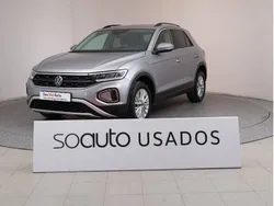 Cinzento claro metalizado Usado 2023 VW T-Roc Life SUV | € 20.690 (Preço justo)