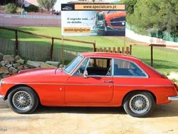 Vermelho Usado 1980 MG B GT Coupé | € 30.500