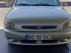 Usado 2001 Kia Rio 2 Sedan | € 1.000