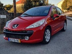 Usado 2008 Peugeot 206 Sedan | € 4.500 (Caro)