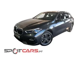 Cinza Usado 2020 BMW 116 Sport Line Citadino | € 21.890 (Preço justo)