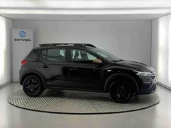 Preto Usado 2024 Dacia Sandero Citadino | € 17.400 (Preço justo)