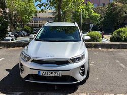 Usado 2022 Kia Stonic SUV | € 15.500