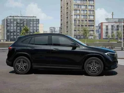 Preto Novo 2025 Mercedes EQA250+ AMG line SUV | € 63.574 (Caro)