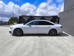 Cinzento Usado 2020 Audi A8 Sedan | € 52.000
