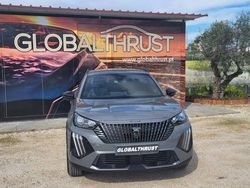 Cinzento Usado 2024 Peugeot e-2008 SUV | € 34.400