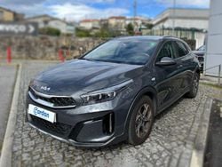 Cinza Usado 2024 Kia XCeed SUV | € 21.600 (Preço justo)