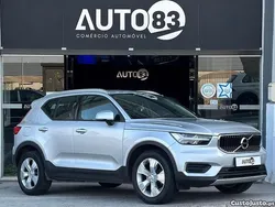 Cinza Usado 2018 Volvo XC40 Momentum SUV | € 22.990 (Caro)