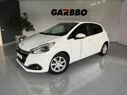 Branco Usado 2018 Peugeot 208 Active Citadino | € 12.950 (Preço justo)