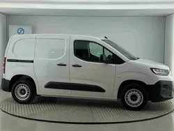 Branco Novo 2025 Citroën Berlingo Monovolume | € 23.607