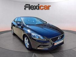 Preto Usado 2017 Volvo V40 Kinetic Carrinha | € 15.990 (Preço justo)