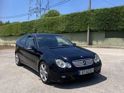 Usado 2005 Mercedes C220 Coupé | € 5.250