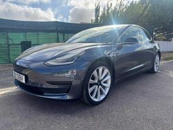 Cinzento Usado 2020 Tesla Model 3 RWD Sedan | € 20.450 (Preço elevado)