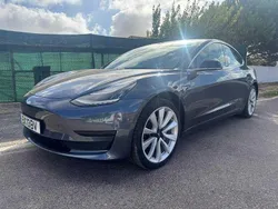 Cinzento Usado 2020 Tesla Model 3 Sedan | € 21.950 (Preço justo)