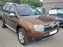 Castanho Usado 2011 Dacia Duster Comfort SUV | € 6.250 (Preço justo)
