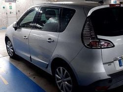 Usado 2012 Renault Scénic III Monovolume | € 7.000 (Super Preço)