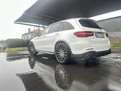 Usado 2017 Mercedes GLC250 AMG line Sedan | € 29.990