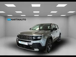 Cinzento Usado 2024 Jeep Avenger Altitude SUV | € 24.500 (Preço justo)