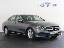 Cinza Usado 2017 Mercedes E220 Avantgarde Sedan | € 30.900