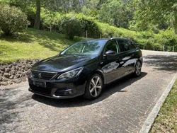 Preto Usado 2020 Peugeot 308 Style Carrinha | € 14.850 (Preço justo)