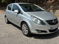 Usado 2008 Opel Corsa Enjoy Sedan | € 3.700 (Bom preço)