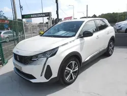 Branco Usado 2023 Peugeot 3008 Allure Citadino | € 31.000 (Preço elevado)