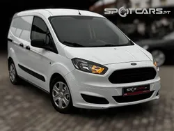 Branco Usado 2016 Ford Courier Ambiente Monovolume | € 8.990 (Preço justo)