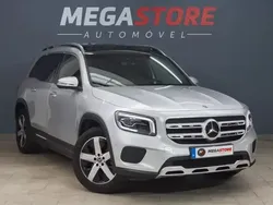 Mercedes GLB180