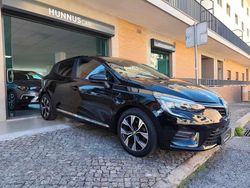 Preto Usado 2023 Renault Clio V Evolution | € 17.490 (Preço justo)