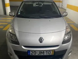 Usado 2010 Renault Clio III Dynamique Sedan | € 4.750