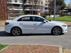 Branco Usado 2019 Mercedes A180 AMG line Sedan | € 26.000 (Preço elevado)