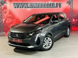 Cinzento Usado 2021 Peugeot 5008 Monovolume | € 21.900 (Preço justo)