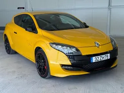 Amarelo Usado 2011 Renault Mégane Coupé Trophy Coupé | € 29.990
