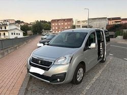 Usado 2017 Peugeot Partner Monovolume | € 12.500 (Caro)