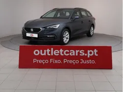 Cinzento escuro metalizado Usado 2021 Seat Leon Style | € 18.950 (Preço justo)