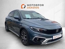 Azul Usado 2022 Fiat Tipo Cross Sedan | € 18.900 (Preço justo)