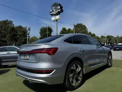 Cinzento Usado 2021 Audi e-tron SUV | € 37.750 (Bom preço)