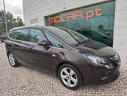 Castanho Usado 2012 Opel Zafira Active Monovolume | € 9.900 (Caro)