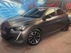 Cinzento Usado 2023 Peugeot 208 Active Citadino | € 14.900 (Bom preço)
