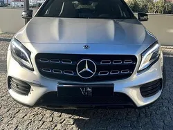 Cinzento Usado 2017 Mercedes GLA250 SUV | € 30.000