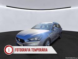 Cinza Usado 2022 Seat Leon ST Style Carrinha | € 15.990 (Preço justo)