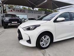 Branco Usado 2021 Toyota Yaris Comfort | € 16.950 (Preço justo)