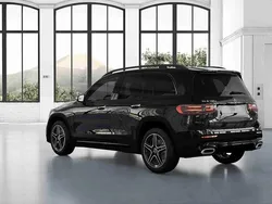 Preto Novo 2025 Mercedes GLB180 SUV | € 63.801
