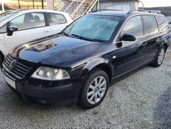 Preto (metalizado) Usado 2002 VW Passat Highline Carrinha | € 6.990