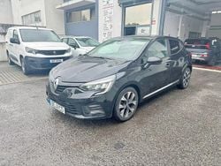 Preto Usado 2023 Renault Clio V Evolution | € 16.500 (Bom preço)