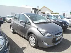 Cinzento Usado 2013 Hyundai ix20 Monovolume | € 8.500